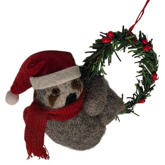 New Pier 1 Wool Felt Sloth Christmas Ornament Wreath Scarf Holiday Decor Gift - Picture 6 of 9